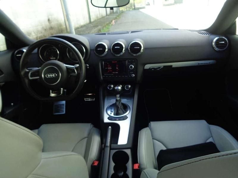 Usata Audi TT RS 340 CV (250 kW) 2011 Nero Coupé