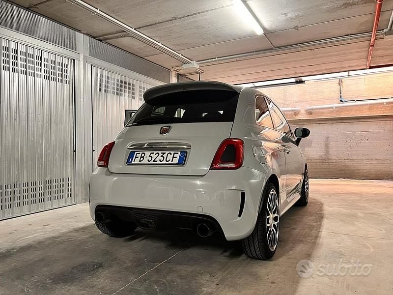 Usata Abarth 500 140 CV (102 kW) 2015 Grigio Utilitaria