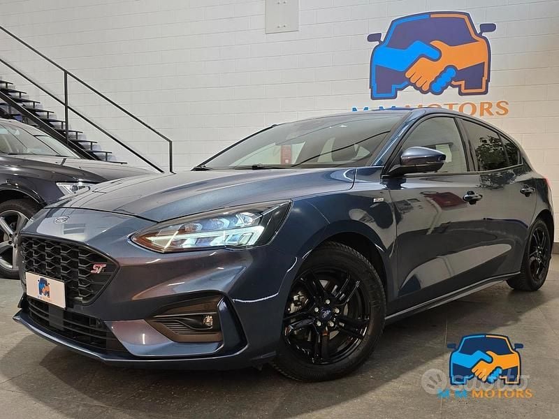 Usata Ford Focus ST-Line 125 CV (91 kW) 2019 Blu desert Berlina