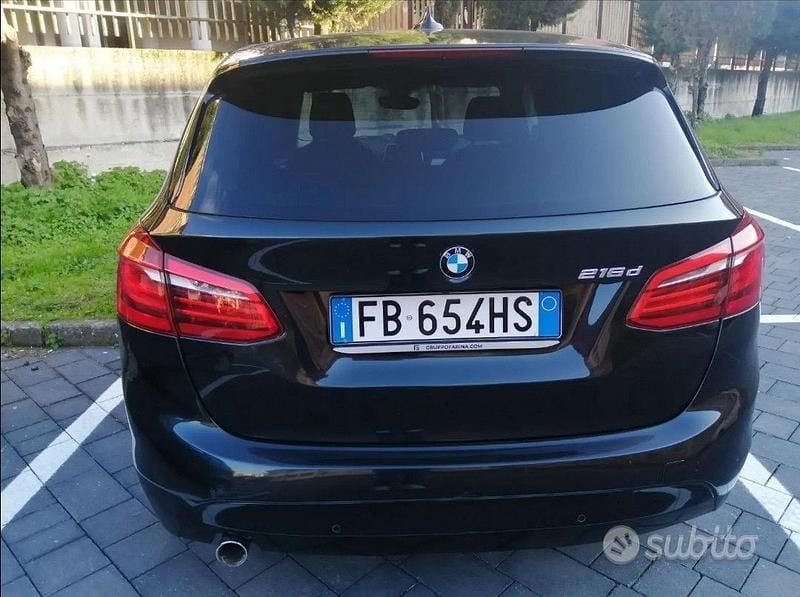 Usata BMW 216 Active Tourer 116 CV (85 kW) 2015 Nero Monovolume