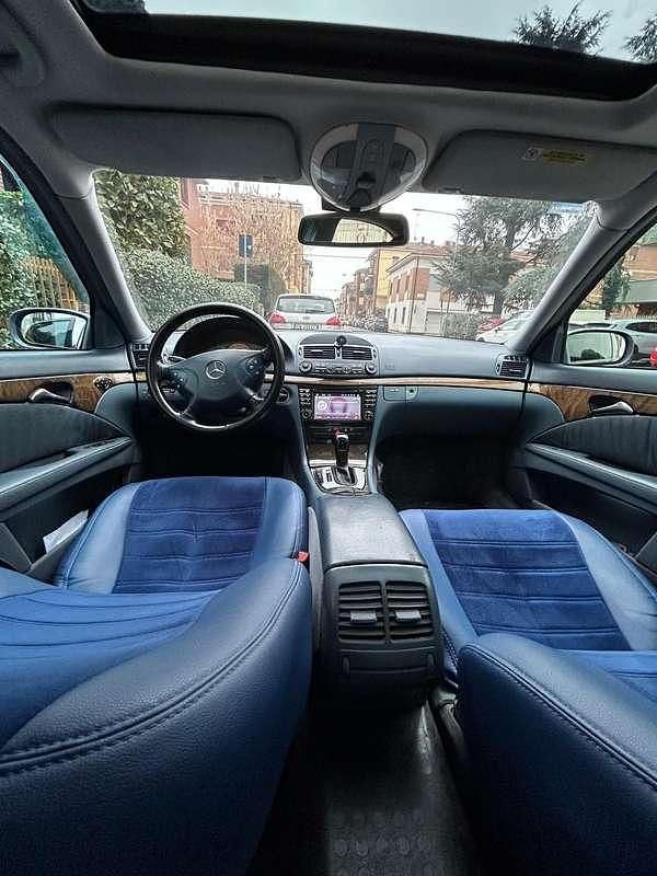 Usata Mercedes E270 Avantgarde 177 CV (130 kW) 2003 Berlina