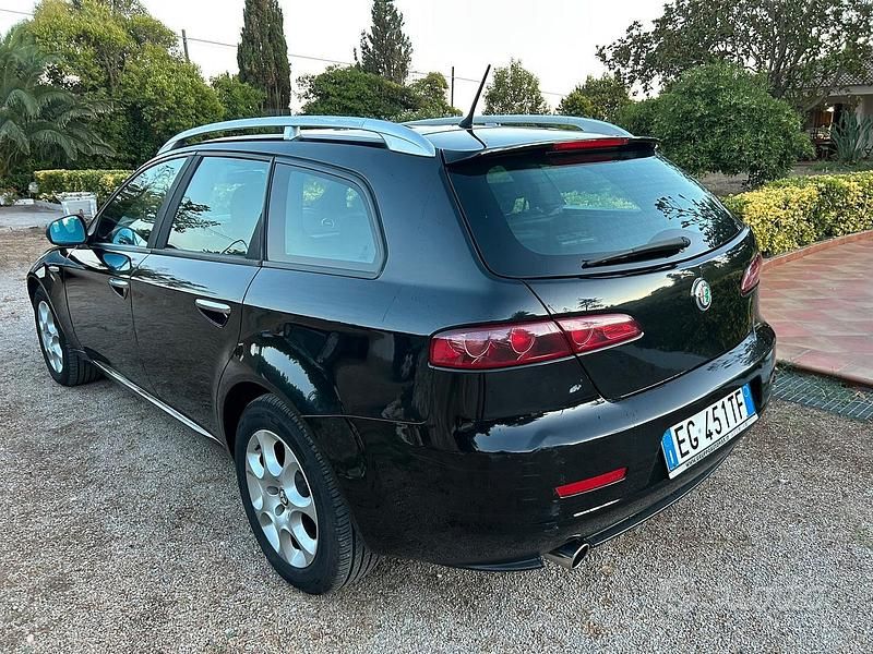 Occasion Alfa Romeo 159 136 PK (100 kW) 2011 Zwart Sedan