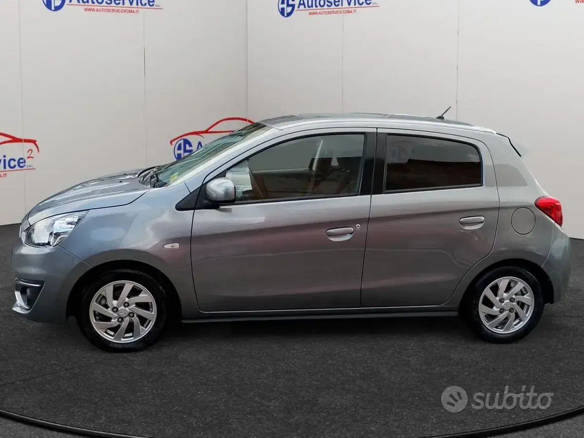 Usata Mitsubishi Space Star Intense 71 CV (52 kW) 2019 Grigio Utilitaria