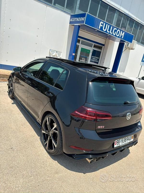 Usata VW Golf VII GTI 245 CV (180 kW) 2017 Nero Berlina