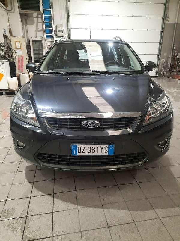 Usata Ford Focus Style 109 CV (80 kW) 2010 Station wagon