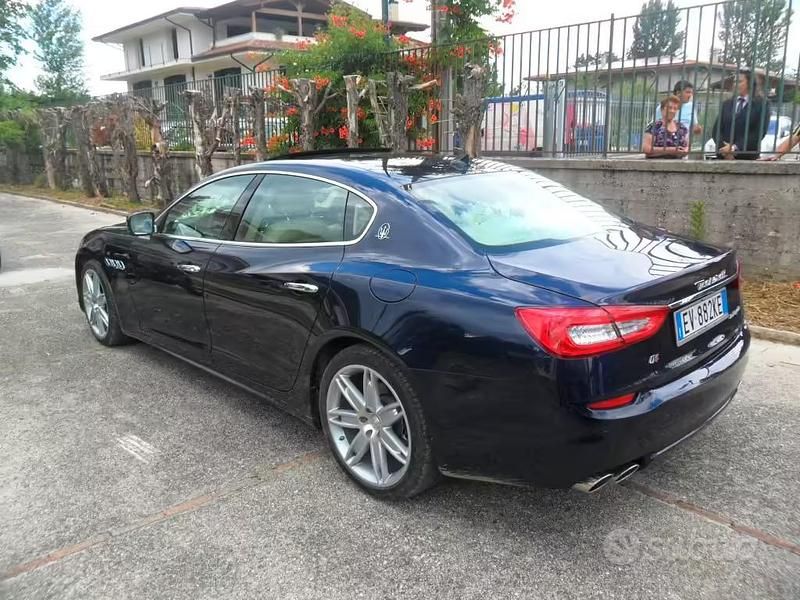 Usata Maserati Quattroporte 250 CV (183 kW) 2014 Blu Berlina