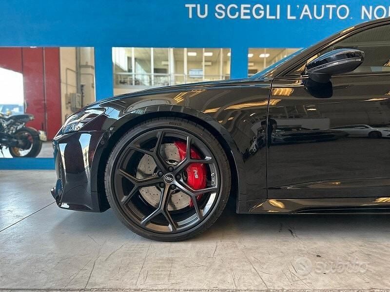 Usata Audi RS6 Performance 630 CV (463 kW) 2024 Beige Station wagon