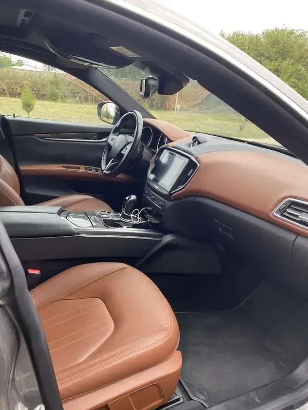 Usata Maserati Ghibli GranLusso 250 CV (183 kW) 2018 Berlina