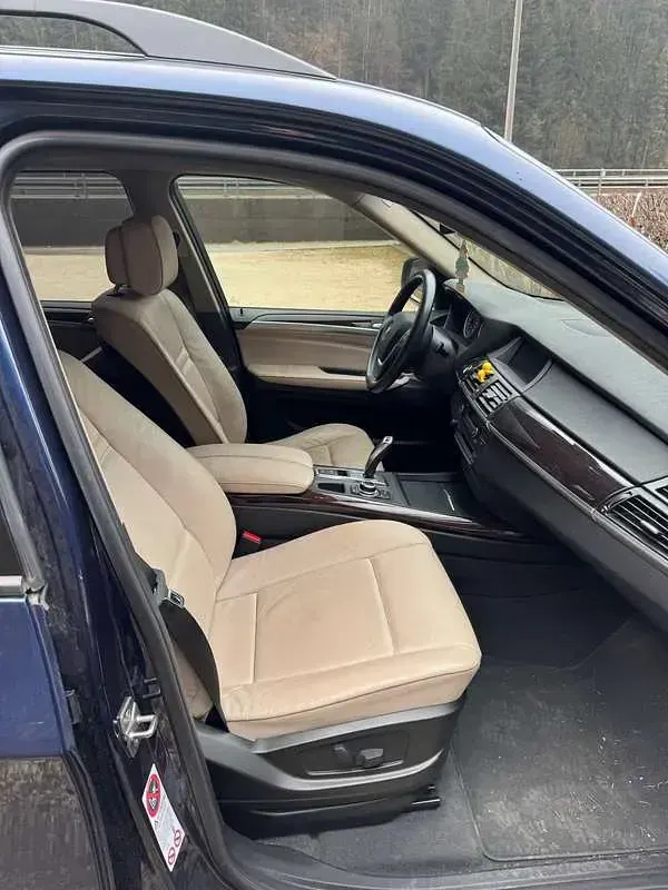 Usata BMW X5 245 CV (180 kW) 2010 Blu/azzurro SUV