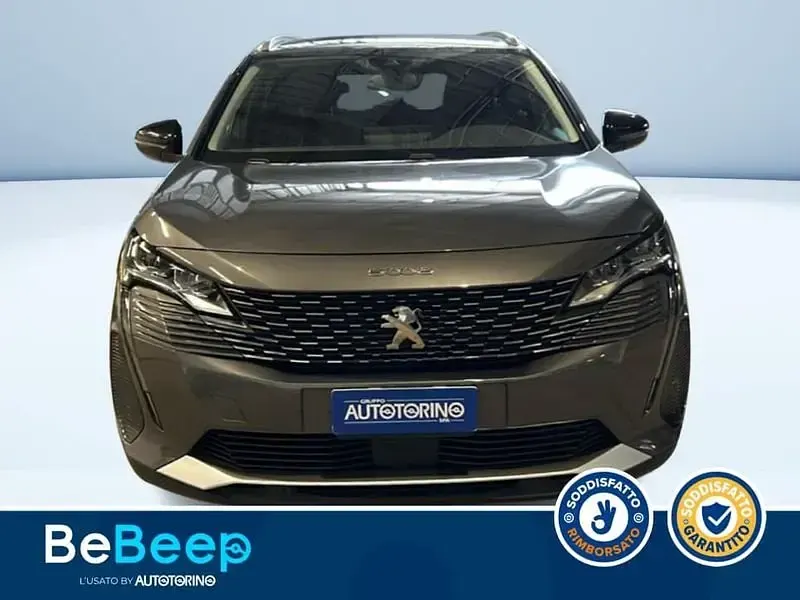 Usata Peugeot 5008 Allure 180 CV (132 kW) 2022 Grigio metallizzato SUV
