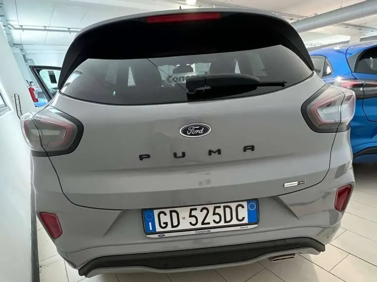 Usata Ford Puma ST-Line 155 CV (114 kW) 2020 Grigio SUV