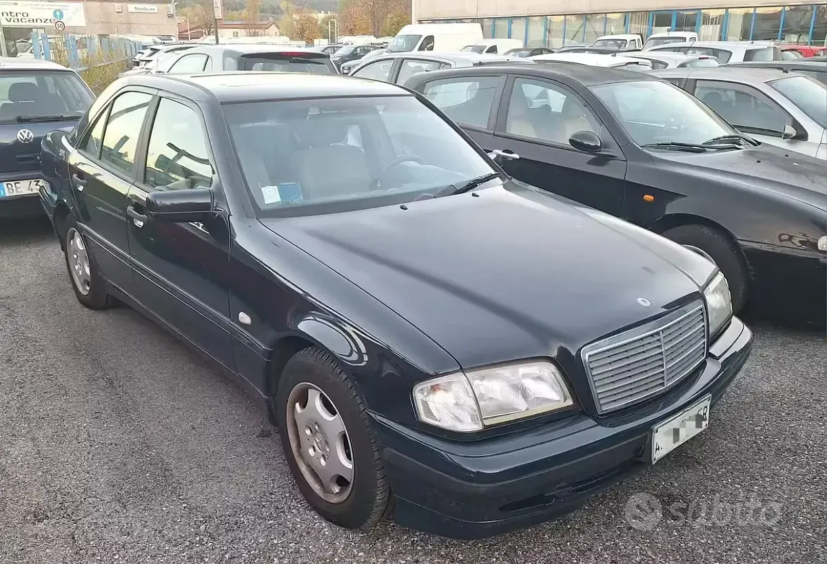 Usata Mercedes C200 Classic 192 CV (141 kW) 1997 Berlina