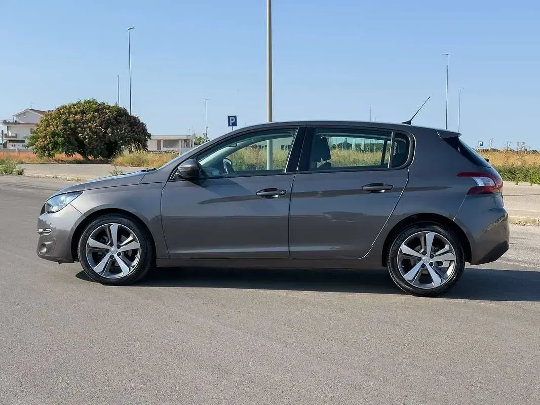 Usata Peugeot 308 Allure 120 CV (88 kW) 2016 Grigio Berlina