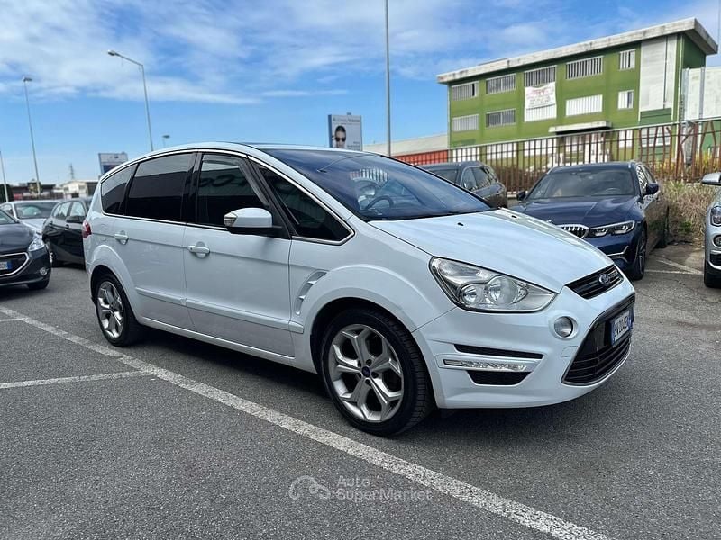 Usata Ford S-MAX S 140 CV (102 kW) 2015 Bianco Monovolume