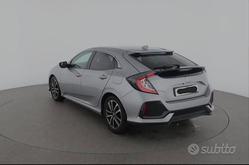Usata Honda Civic Elegance 126 CV (92 kW) 2020 Grigio Berlina