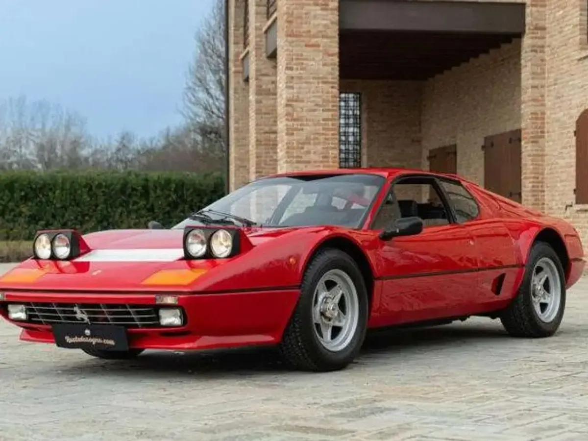 Usata Ferrari 512 BB 340 CV (250 kW) 1982 Rosso Coupé