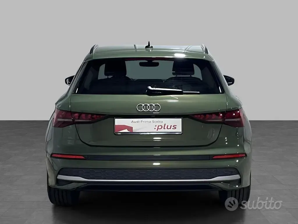 Usata Audi A3 Advanced Plus 150 CV (110 kW) 2026 Verde distretto metallizzato Berlina