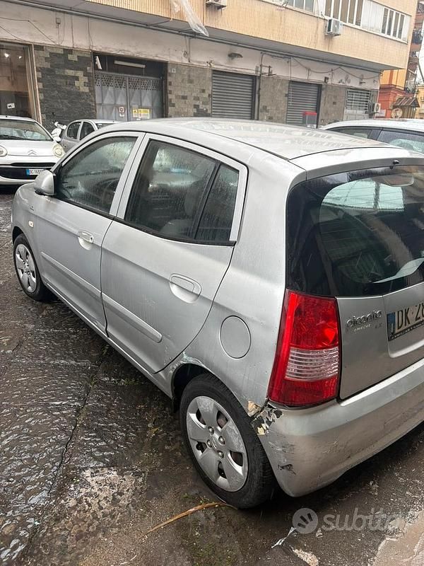 Usata Kia Picanto 2007 Grigio Utilitaria