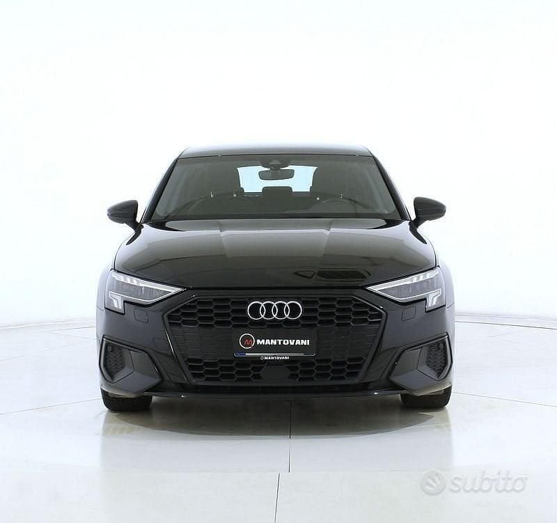 Usata Audi A3 Business 116 CV (85 kW) 2022 Nero Berlina