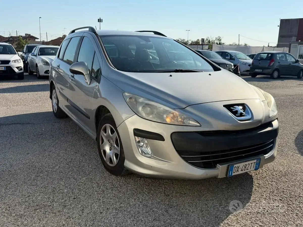 Usata Peugeot 308 Premium 90 CV (66 kW) 2009 Grigio Station wagon