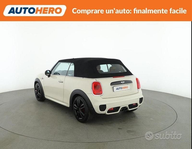 Usata Mini John Cooper Works Cabriolet 231 CV (169 kW) 2017 Cabrio