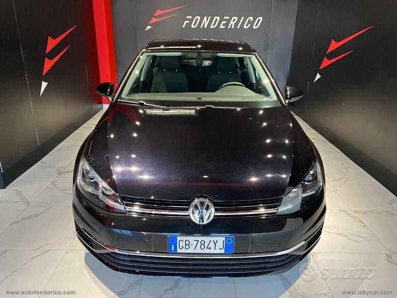 Nero Usata 2020 VW Golf Executive Tre volumi | 16.500 € (Ottimo prezzo) - Immagine 1/4