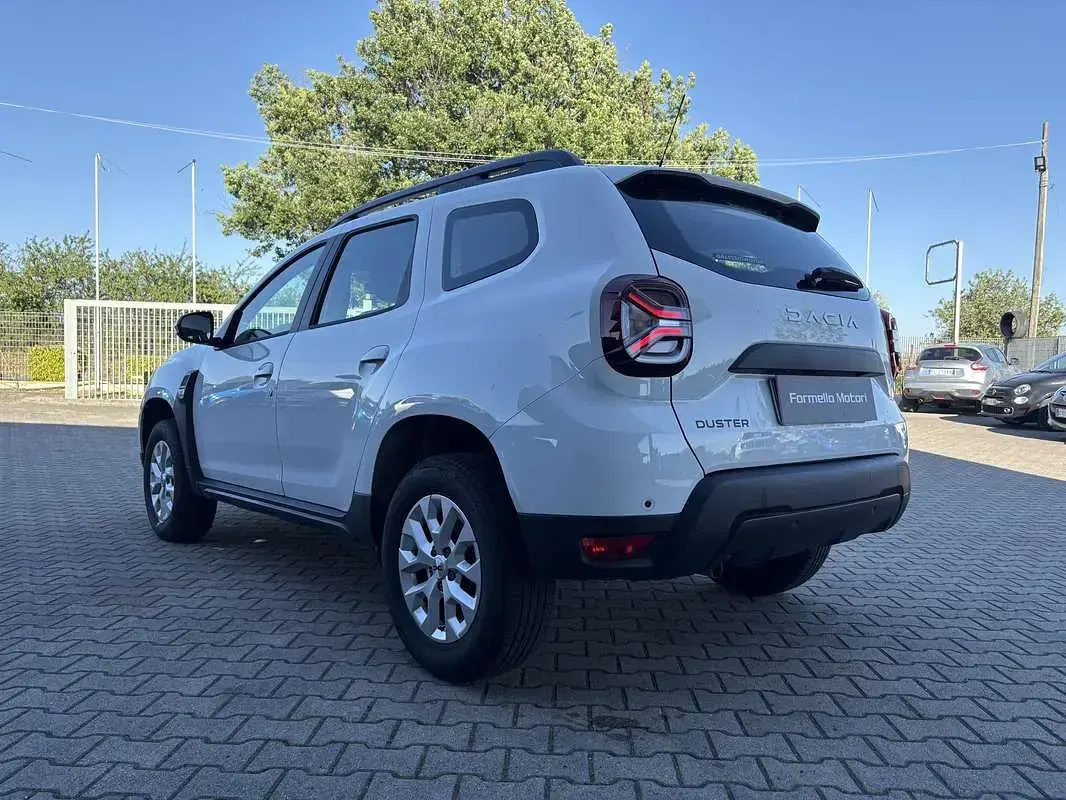 Usata Dacia Duster Essentiel 101 CV (74 kW) 2023 SUV