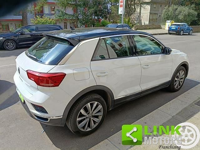 Usata VW T-Roc Business 115 CV (84 kW) 2019 Bianco SUV