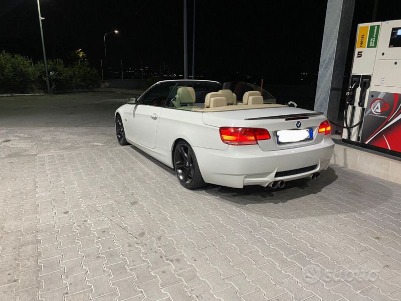Bianco Usata 2008 BMW 335 Cabriolet Competition Edition Cabrio | 22.000 € - Immagine 1/4