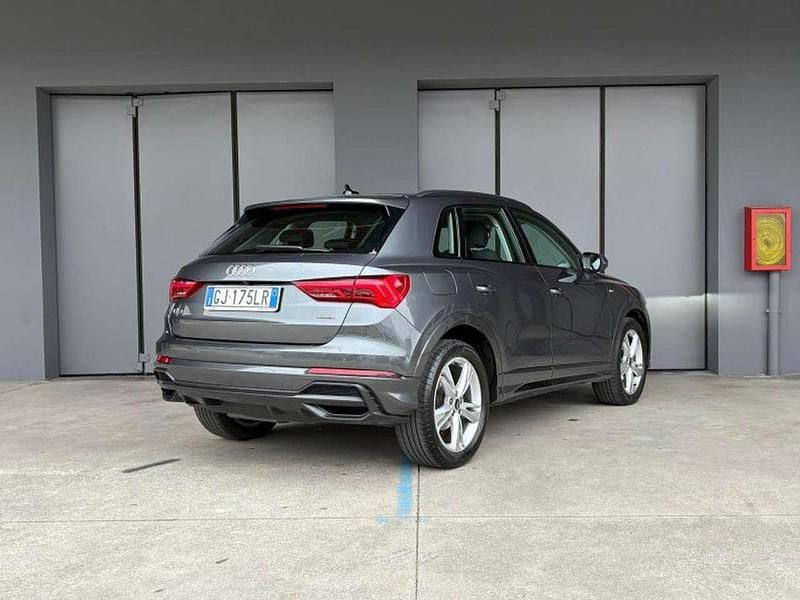 Usata Audi Q3 S-Line 150 CV (110 kW) 2022 Grigio SUV