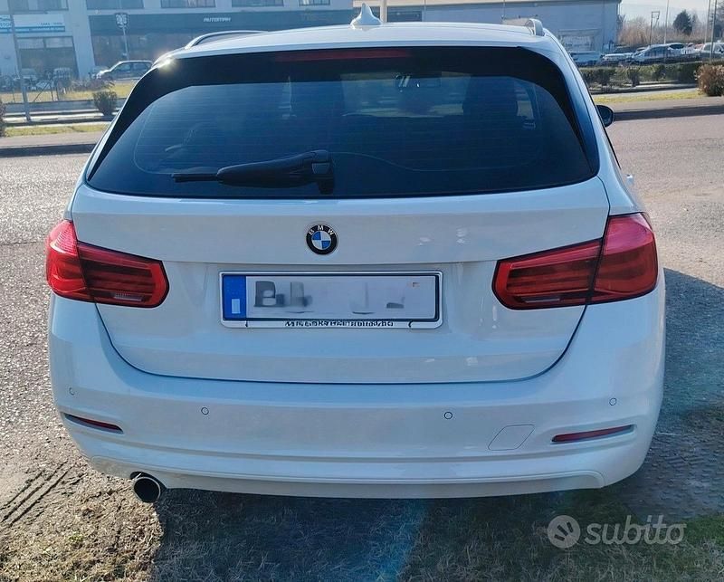 Usata BMW 318 150 CV (110 kW) 2017 Bianco Station wagon