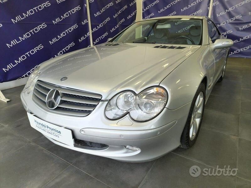 Usata Mercedes SL500 Elegance 306 CV (225 kW) 2005 Gray Cabrio