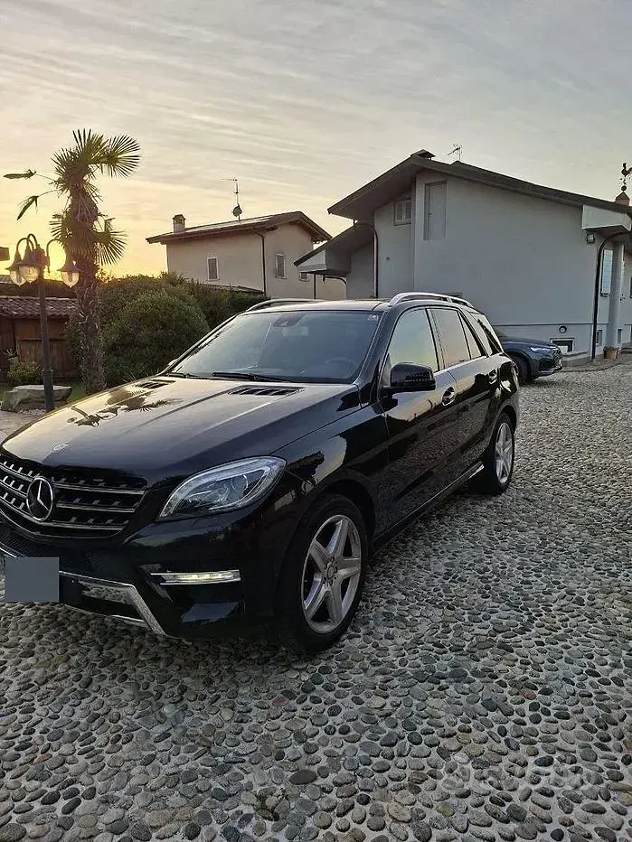 Usata Mercedes ML250 204 CV (150 kW) 2014 Nero SUV