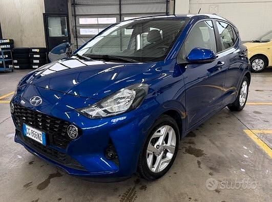 Blu Usata 2021 Hyundai i10 Due volumi | 13.490 € (Cara) - Immagine 1/4