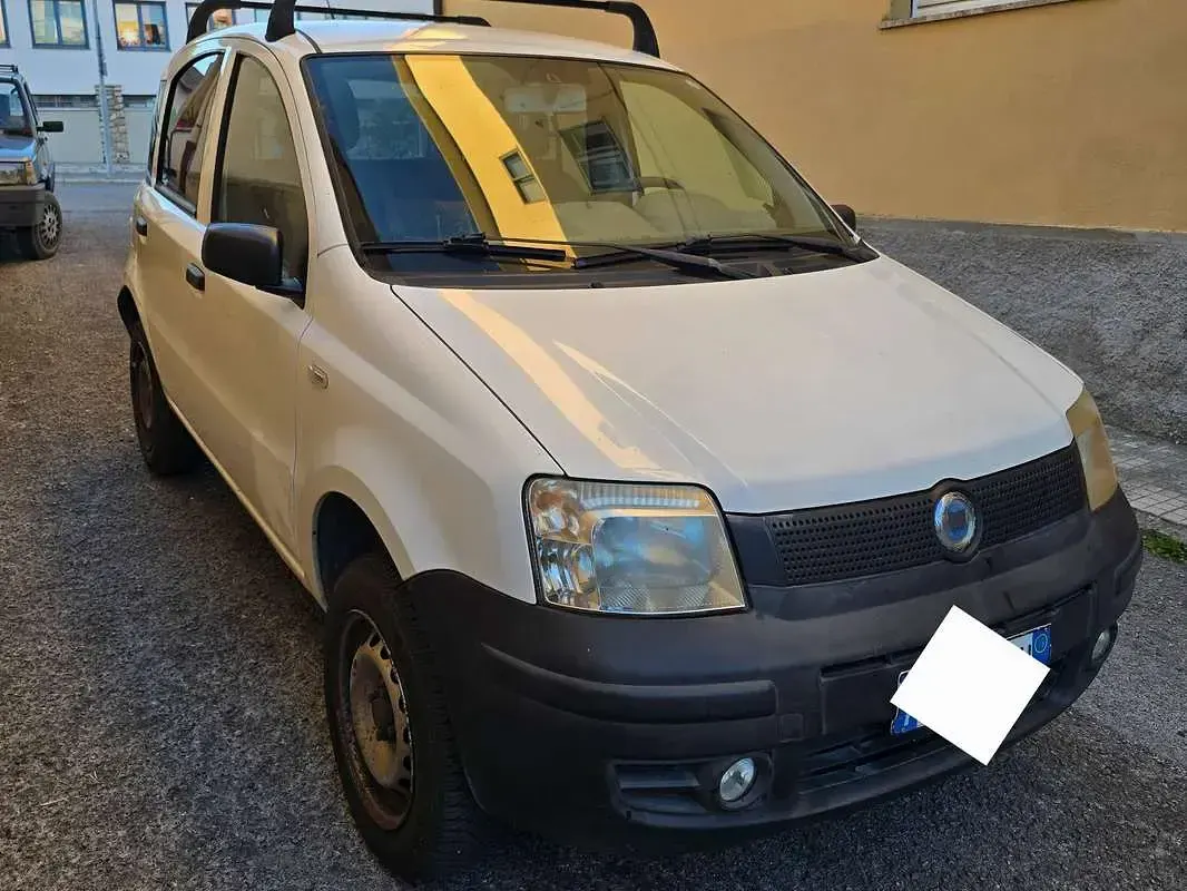 Usata Fiat Panda 4x4 69 CV (50 kW) 2005 Bianco Utilitaria
