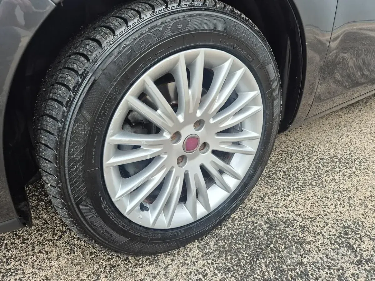 Usata Fiat Bravo Dynamic 105 CV (77 kW) 2009 Grigio Utilitaria