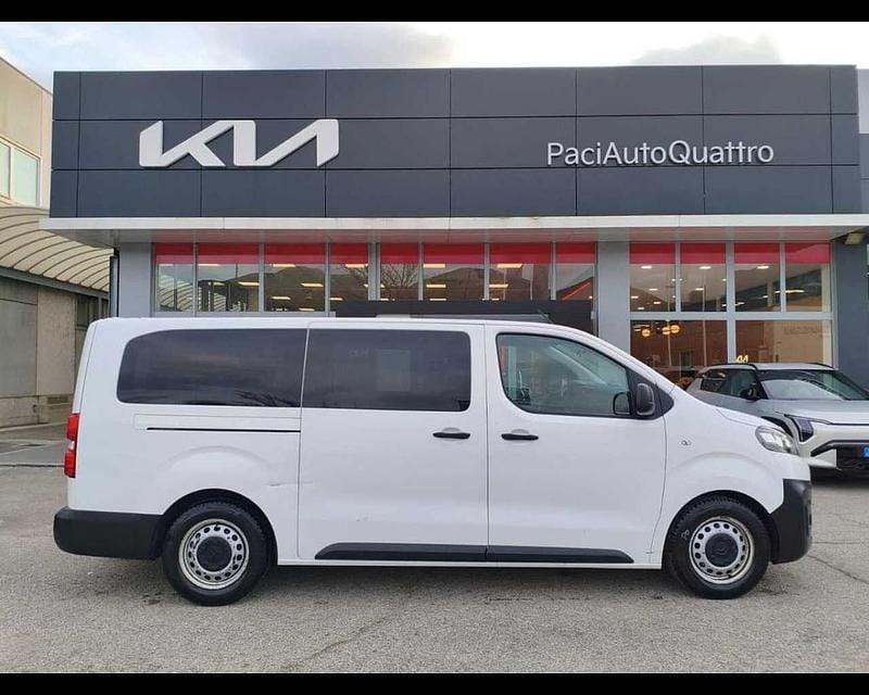 Usata Citroën Jumpy 144 CV (105 kW) 2022 Bianco Monovolume