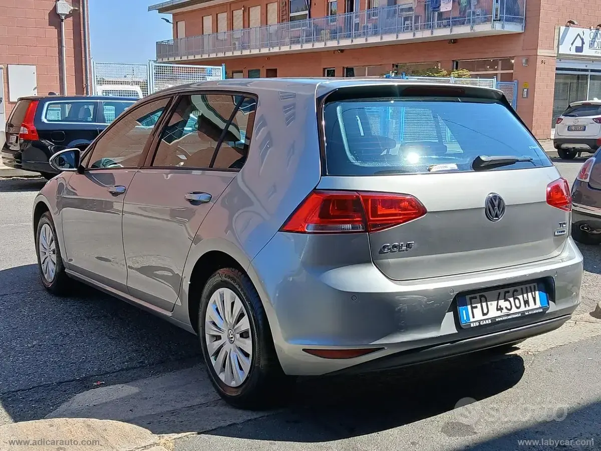 Usata VW Golf VII Trendline 90 CV (66 kW) 2016 Argento Berlina