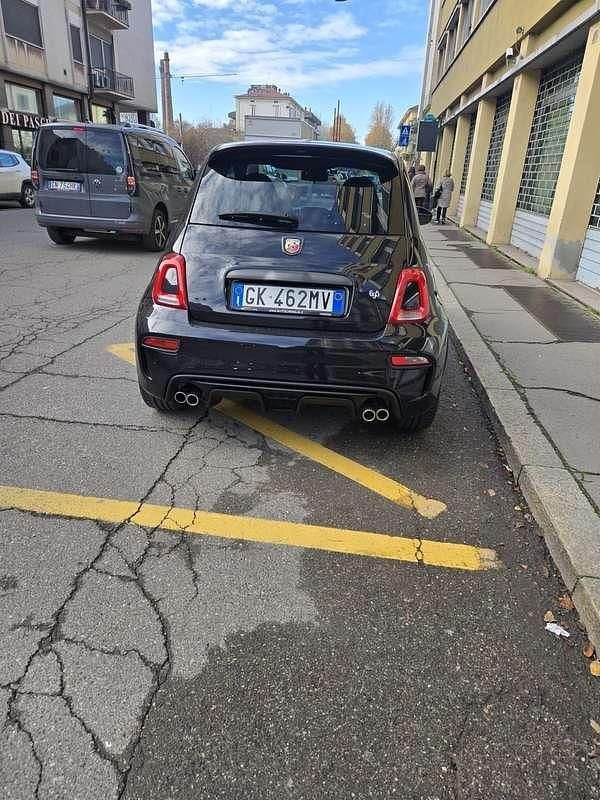 Usata Abarth 695 Turismo 179 CV (131 kW) 2022 Utilitaria
