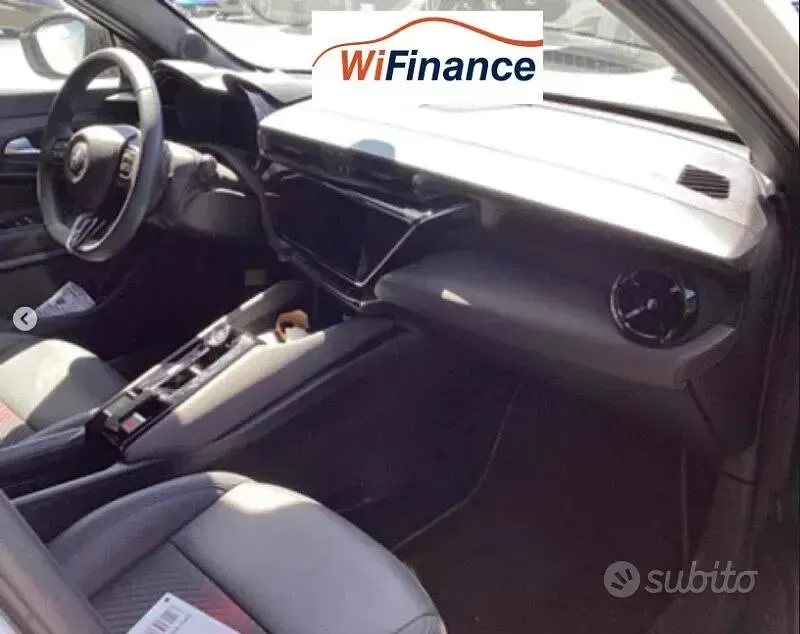 Usata Alfa Romeo GT Junior Edizione Speciale 136 CV (100 kW) 2025 Bianco SUV