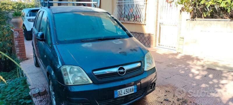 Occasion Opel Meriva 90 ch (66 kW) 2010 Bleue Monospace