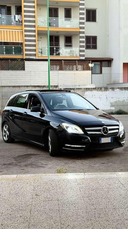 Usata Mercedes B180 Edition 109 CV (80 kW) 2014 Monovolume