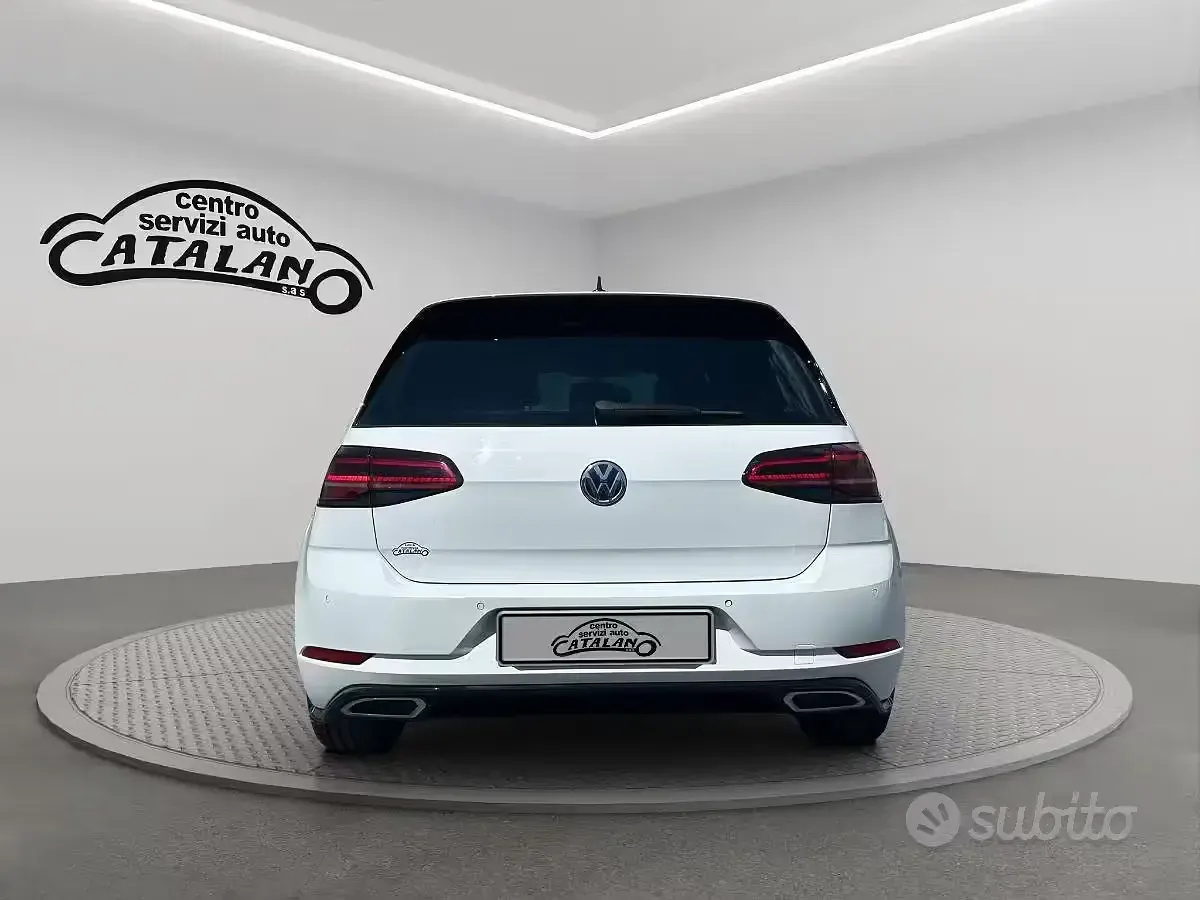 Usata VW Golf VII R-line 150 CV (110 kW) 2019 Bianco Berlina
