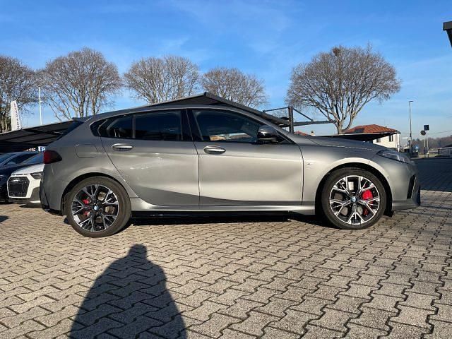 Usata BMW 118 M Sport 149 CV (109 kW) 2025 Grigio Utilitaria