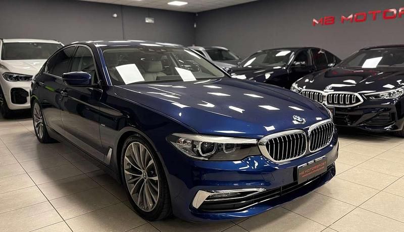Blu/azzurro Usata 2019 BMW 520 Luxury Line Tre volumi | 17.900 € (Buon prezzo) - Immagine 1/4