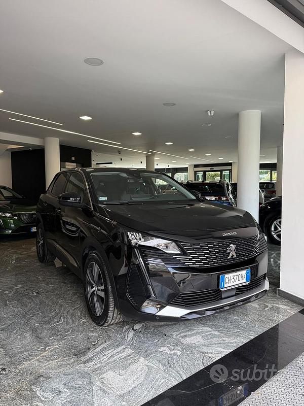 Usata Peugeot 3008 Allure 131 CV (96 kW) 2022 Nero SUV