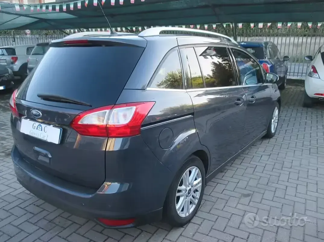 Begagnad Ford C-MAX Titanium 116 HK (85 kW) 2014 Blå Minibuss