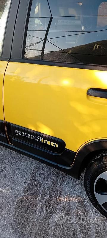 Nuova Fiat Panda 2025 Giallo Utilitaria