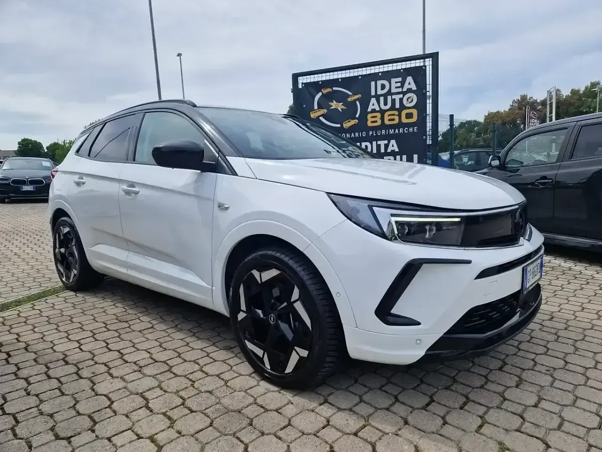 Usata Opel Grandland X GSe 200 CV (147 kW) 2023 SUV
