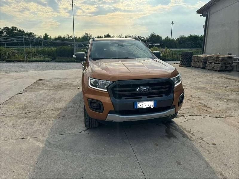 Usata Ford Ranger Wildtrack 213 CV (156 kW) 2020 Bronzo Pick-up
